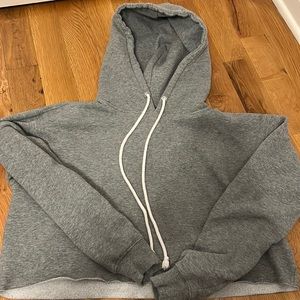 Cropped gray hoodie, size medium